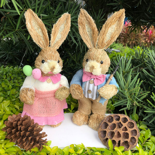 A Spring Straw Rabbit Decor
